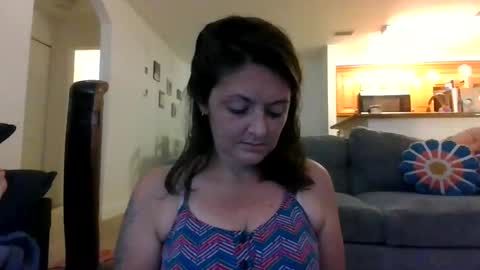 Snapshot of tinyassbossymilf chatting on October 9, 2025, 3:48 am tinyassbossymilf online show from October 9, 2025, 3:48 am