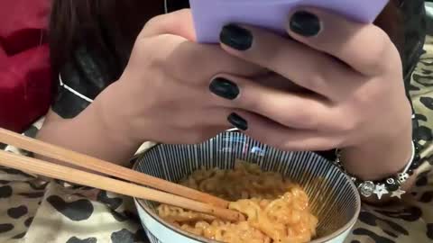 tinydaisy22 online show from November 29, 2025, 6:38 am