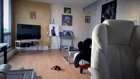 stage Kylie Sinner  brand CLITBAIT online show from February 25, 2025, 9:35 pm