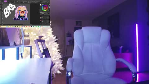 Snapshot of tinykylie chatting on February 6, 2026, 10:29 am stage Kylie Sinner brand CLITBAIT online show from February 6, 2026, 10:29 am