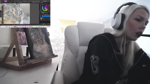 Snapshot of tinykylie chatting on February 8, 2026, 5:38 pm stage Kylie Sinner brand CLITBAIT online show from February 8, 2026, 5:38 pm