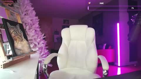 Snapshot of tinykylie chatting on February 13, 2026, 1:12 am stage Kylie Sinner brand CLITBAIT online show from February 13, 2026, 1:12 am