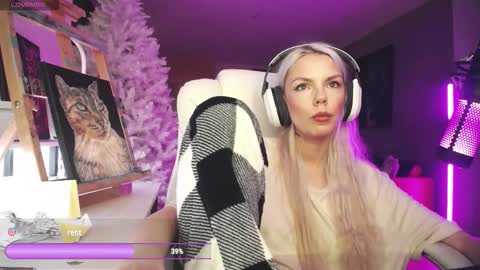 Snapshot of tinykylie chatting on February 23, 2026, 11:35 pm stage Kylie Sinner brand CLITBAIT online show from February 23, 2026, 11:35 pm