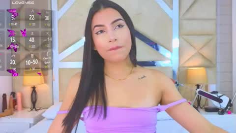 Tiphani Walker online show from September 14, 2025, 11:26 pm