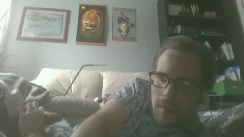 titlovercums online show from January 6, 2026, 2:10 pm