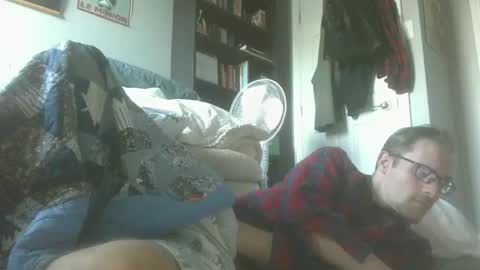titlovercums online show from May 12, 2026, 10:34 am