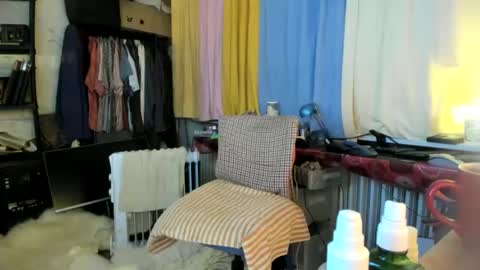 Snapshot of tittkiss chatting on January 14, 2025, 10:48 am liebe es mich nackt vor der cam zu zeigen online show from January 14, 2025, 10:48 am