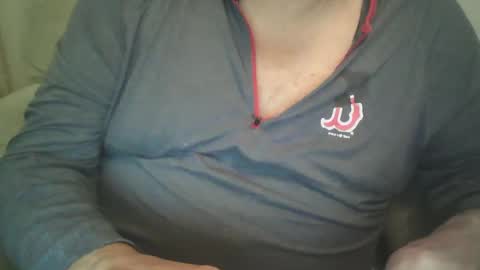 tittyloverr69 online show from December 19, 2024, 10:02 am