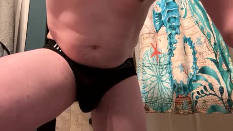 tittyzandbeer online show from September 30, 2025, 9:03 am