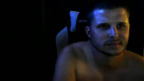 Snapshot of tman19944 chatting on July 1, 2026, 2:35 am Tim online show from July 1, 2026, 2:35 am