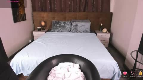 2 GMT Mo Tu We Th Fr 10am-4am online show from October 12, 2025, 10:09 pm