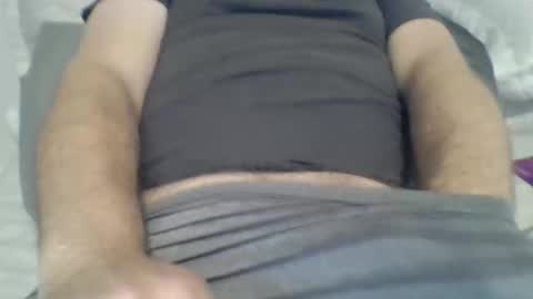 Snapshot of tobirob2 chatting on November 5, 2025, 1:05 am Toby online show from November 5, 2025, 1:05 am