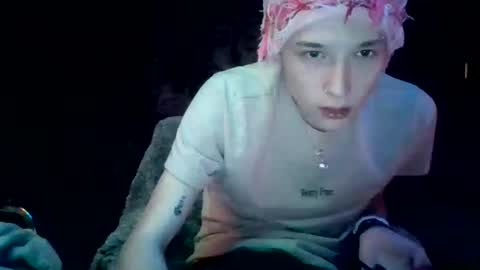 toewaffles online show from November 20, 2025, 4:01 am