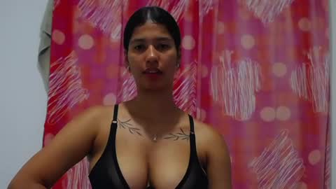 Adela y juan online show from December 14, 2024, 11:01 pm