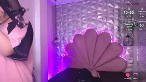 toky         online show from October 1, 2025, 7:09 pm