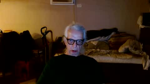 tom112292014 online show from October 4, 2025, 12:41 am