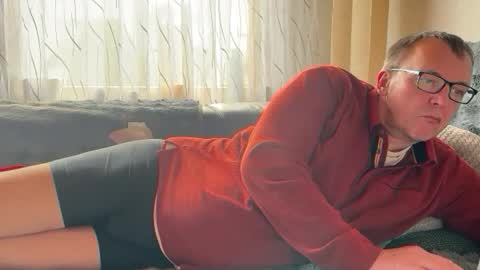 Tom online show from January 9, 2026, 12:52 pm