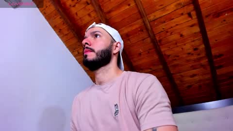   online show from April 4, 2026, 12:35 pm