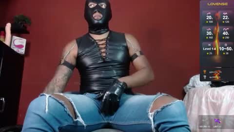 Tom online show from March 11, 2025, 4:40 pm