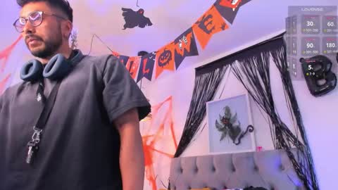 Master of pleasure online show from October 26, 2025, 12:22 pm