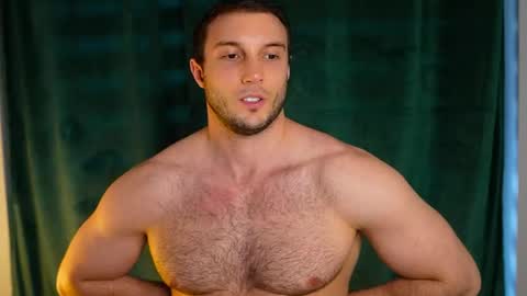 Snapshot of tom_fordd chatting on June 4, 2026, 5:30 pm Tom online show from June 4, 2026, 5:30 pm