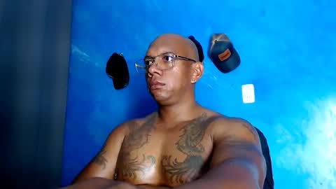 Tom Miller online show from November 15, 2025, 3:26 am