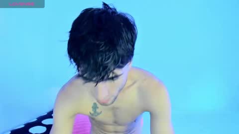 Snapshot of tom_walton chatting on February 28, 2025, 11:01 pm tom online show from February 28, 2025, 11:01 pm