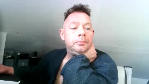 Snapshot of tomame_ chatting on May 28, 2026, 9:06 am tomame_ online show from May 28, 2026, 9:06 am