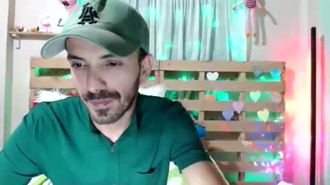 tomas gerauld. make me happy with 10000 tokens online show from February 6, 2026, 2:49 am