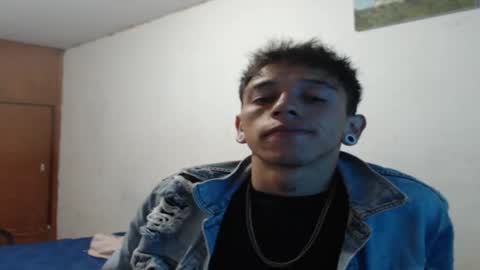 tomas_turbado_ online show from March 20, 2026, 5:01 am