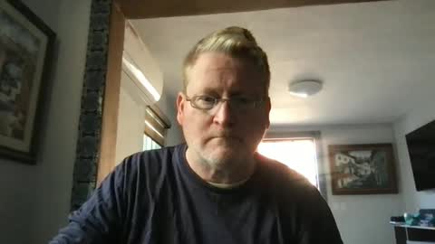 Hola online show from January 14, 2025, 10:02 pm