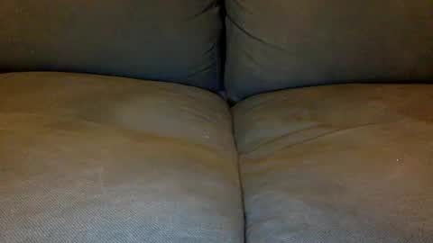 tombi125 online show from February 23, 2025, 6:56 pm