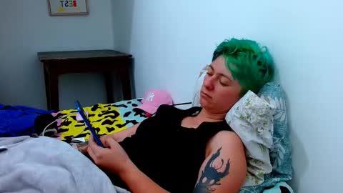 Blue online show from February 8, 2026, 8:45 pm