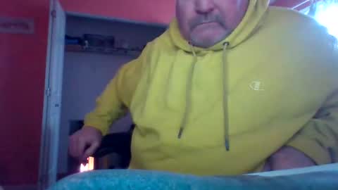 tomcat4848 online show from November 25, 2025, 5:46 pm