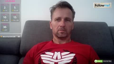 Snapshot of tomhardic chatting on July 12, 2026, 9:28 pm TOM online show from July 12, 2026, 9:28 pm