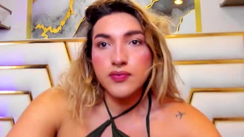   online show from December 17, 2025, 2:23 pm