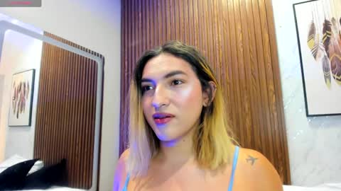 Snapshot of tomlondon_ chatting on May 13, 2026, 12:13 pm online show from May 13, 2026, 12:13 pm