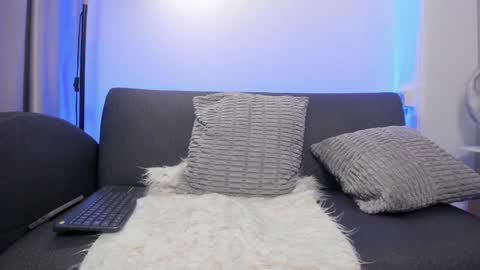 Tomas online show from April 1, 2026, 4:46 am