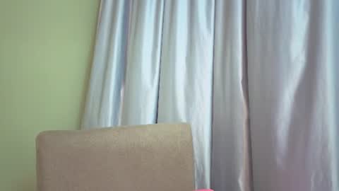Tomas online show from July 15, 2026, 12:10 pm
