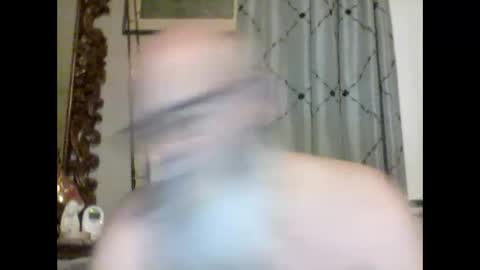 Tommie online show from October 8, 2025, 10:35 am