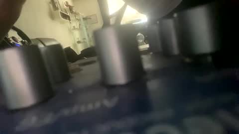 tommit84 online show from March 31, 2026, 12:38 pm