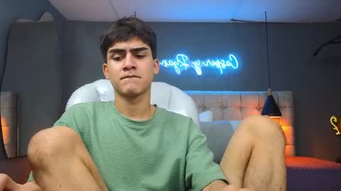 Tommy  online show from March 5, 2025, 5:40 am