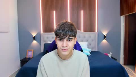 Tommy  online show from October 18, 2025, 3:31 am