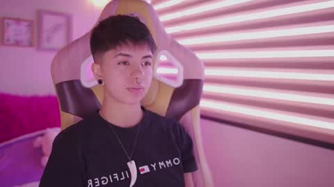 Blue  online show from March 12, 2026, 1:28 pm