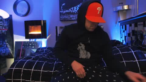 Snapshot of tommy_knuckles chatting on December 28, 2024, 8:58 am Tommy online show from December 28, 2024, 8:58 am