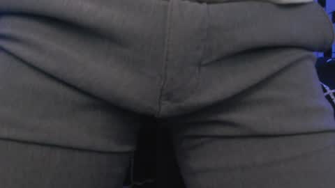 Snapshot of tommy_knuckles chatting on January 24, 2025, 1:25 pm Tommy online show from January 24, 2025, 1:25 pm