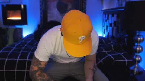 Snapshot of tommy_knuckles chatting on January 31, 2025, 3:44 pm Tommy online show from January 31, 2025, 3:44 pm