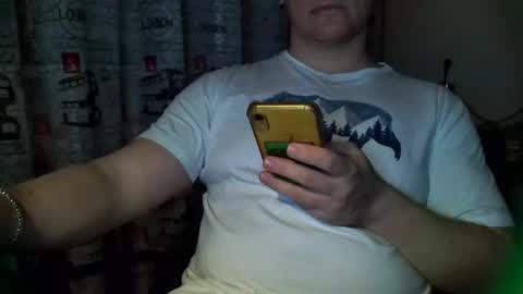 Tommi Li online show from December 1, 2024, 8:31 pm