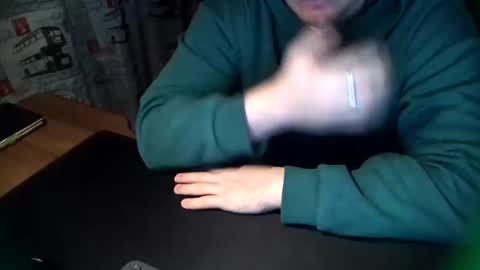 Tommi Li online show from February 2, 2025, 2:45 pm