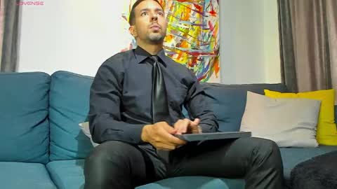 tommy_raym0ndg online show from May 28, 2026, 8:28 pm
